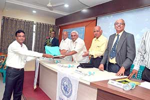 Capacity building for Teachers & Students in the Disciplines related to Environment - One day Seminar Photos