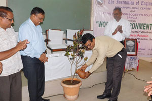  World Environment Day 2018 At Latthe Education Society’s Polytechnic, Sangli.
